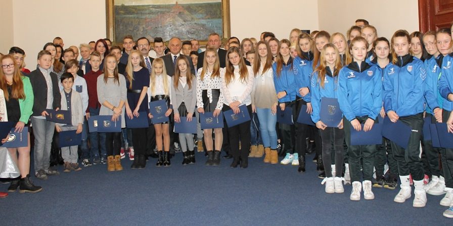 Stypendia i nagrody sportowe – 2015 rok