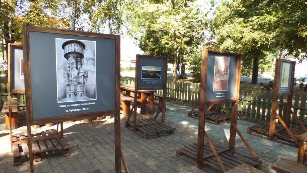 Zaproszenie na plenerową wystawę pn. Wąbrzeźno oczami artystów