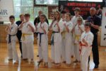 Zdjęcie uczestników mistrzostw w karate