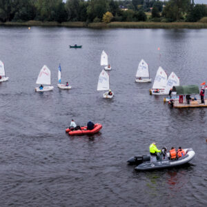 Zdjęcie otwarcia przystani sportów wodnych