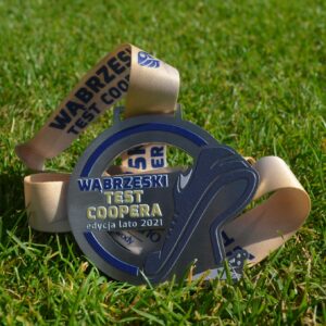 Zdjęcie pasu z napisem Wąbrzeski Test Coopera