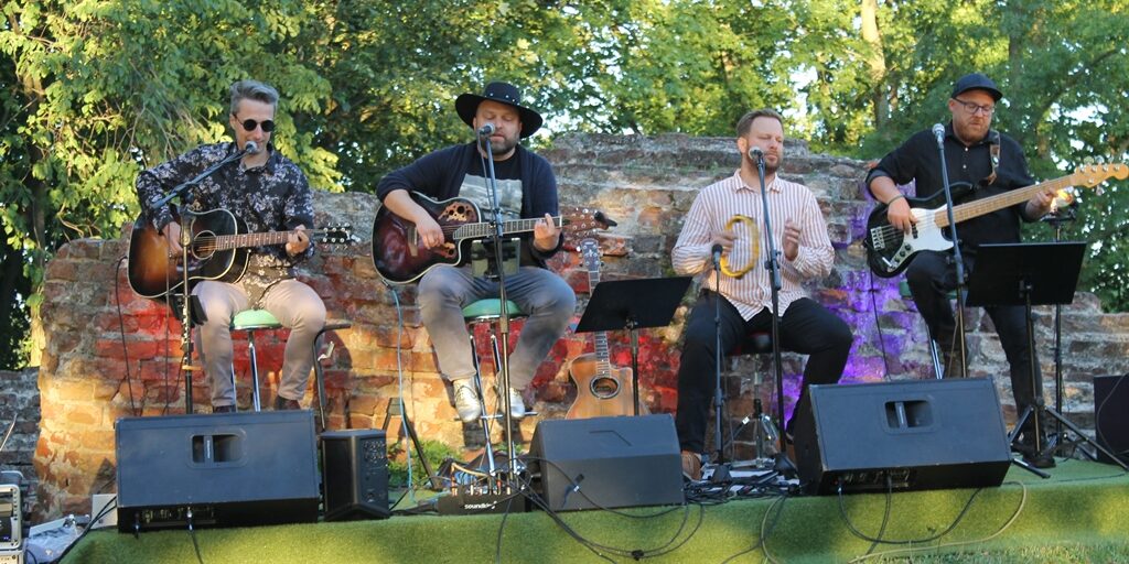 #LATOwWąbrzeźnie-koncert FEEL_HARMONY – ruiny zamku PODZAMCZE 4