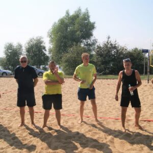 Turniej siatkówki plażowej na zakończenie wakacji