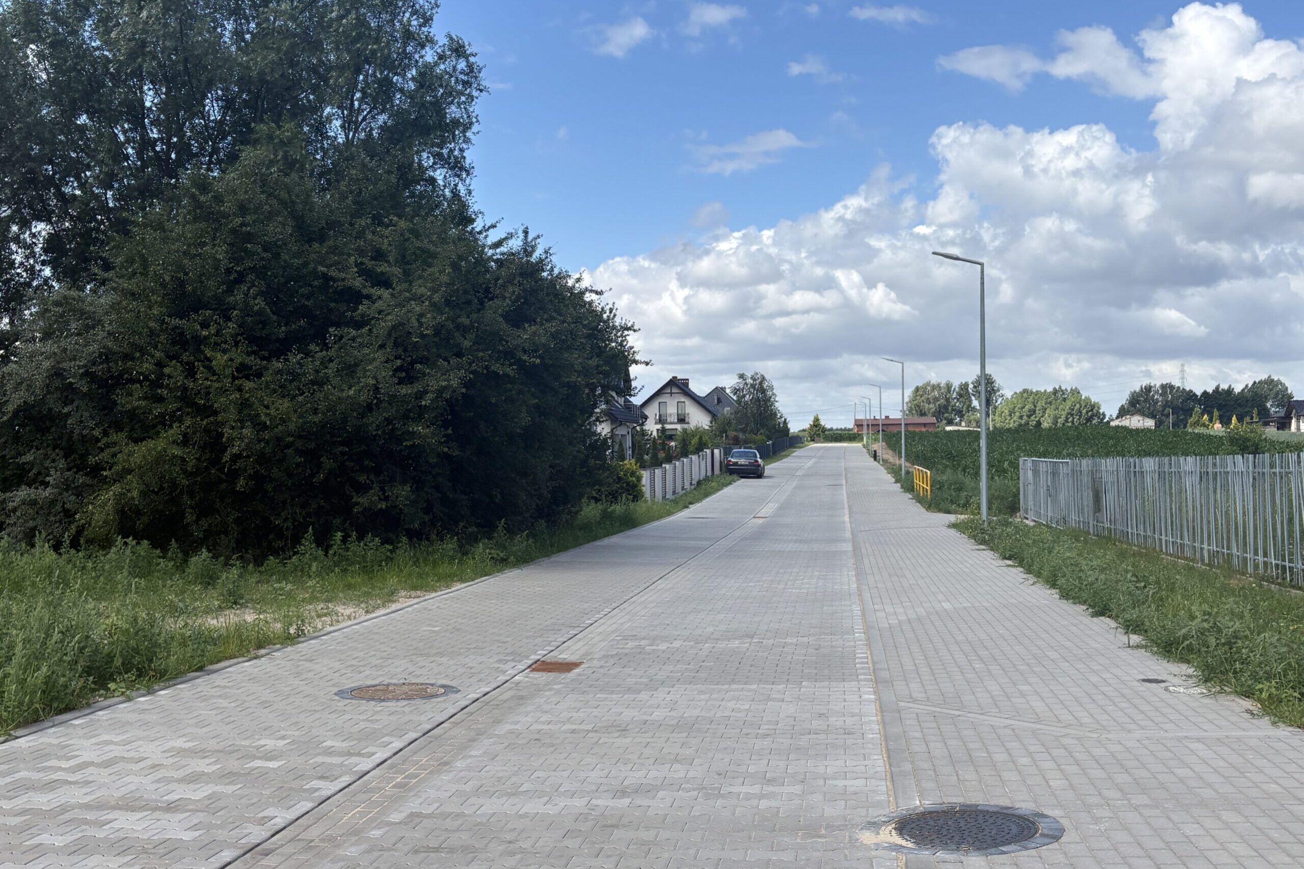 Modrzewiowa 01
